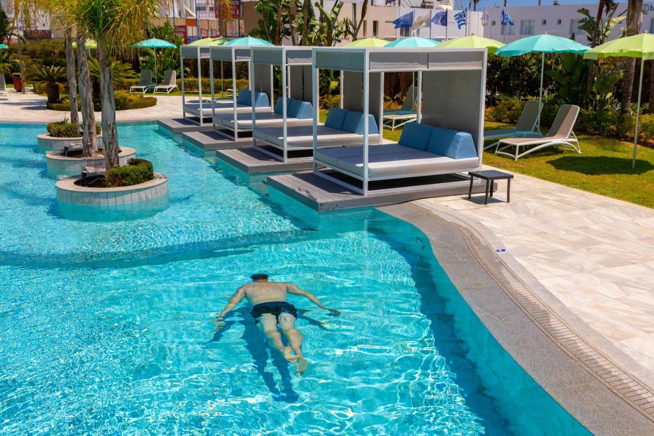 ฟารอส โฮเต็ล Hotel ไอยานาปา ภายนอก รูปภาพ