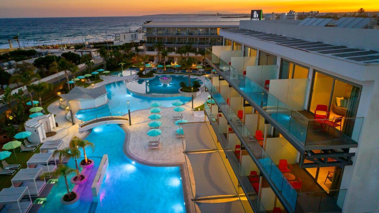 ฟารอส โฮเต็ล Hotel ไอยานาปา ภายนอก รูปภาพ