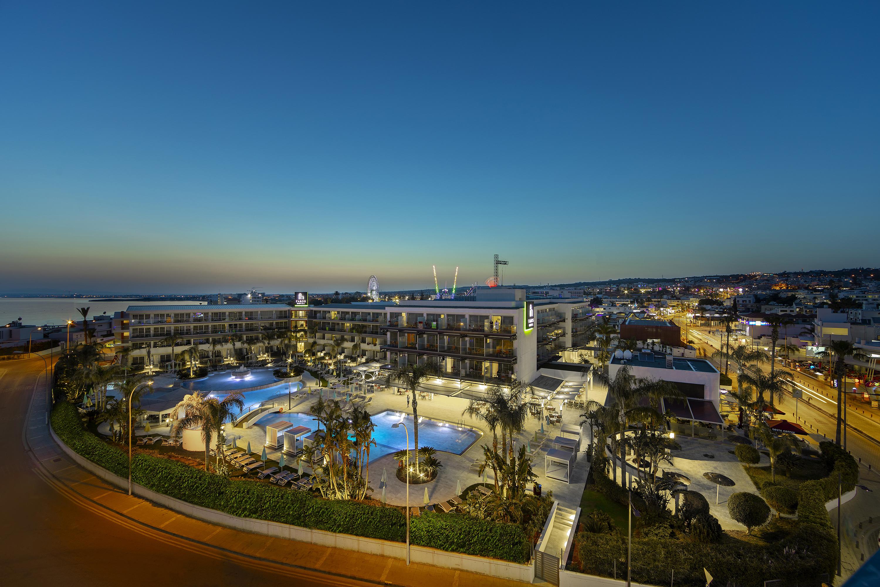 ฟารอส โฮเต็ล Hotel ไอยานาปา ภายนอก รูปภาพ