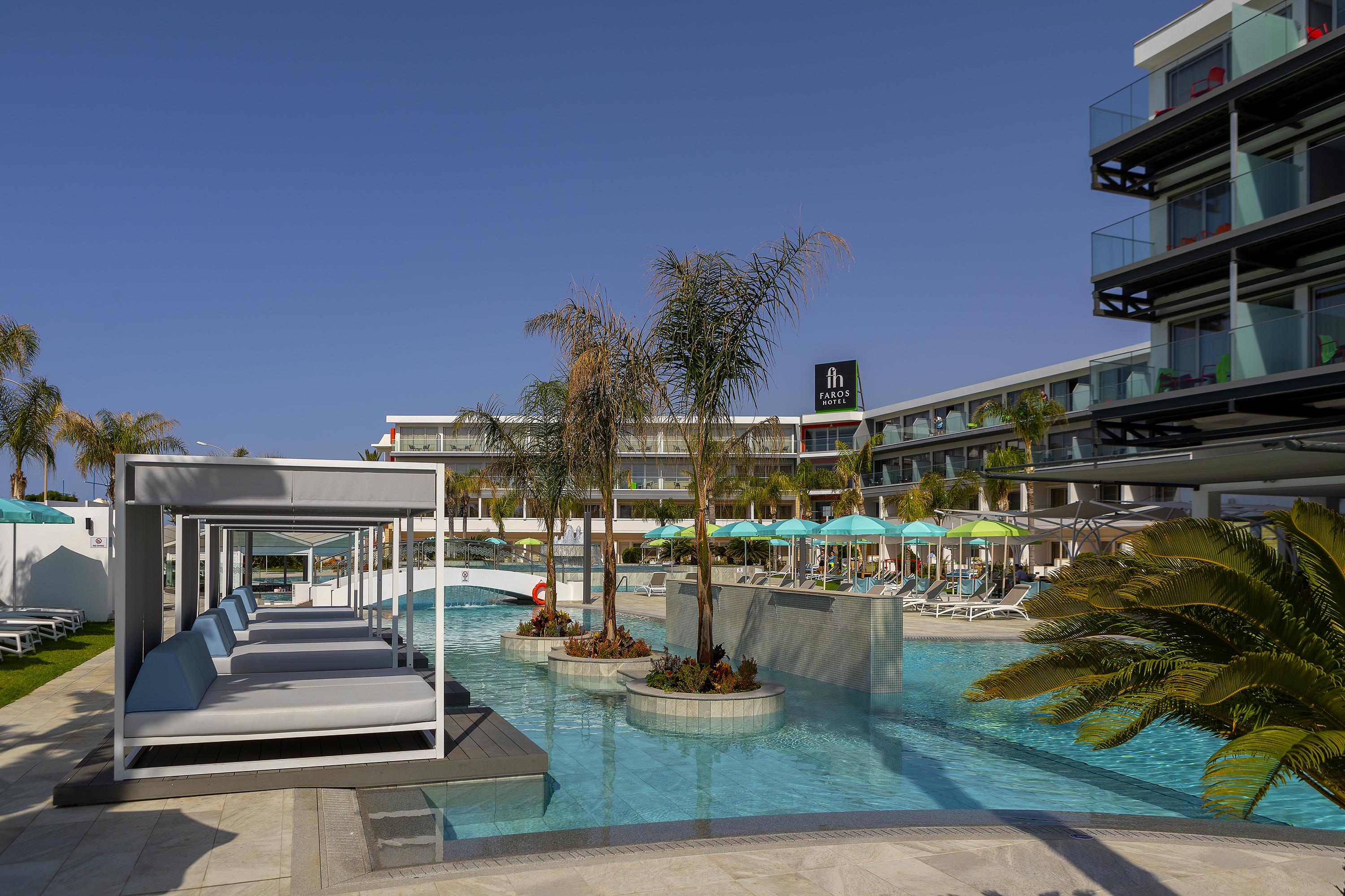 ฟารอส โฮเต็ล Hotel ไอยานาปา ภายนอก รูปภาพ